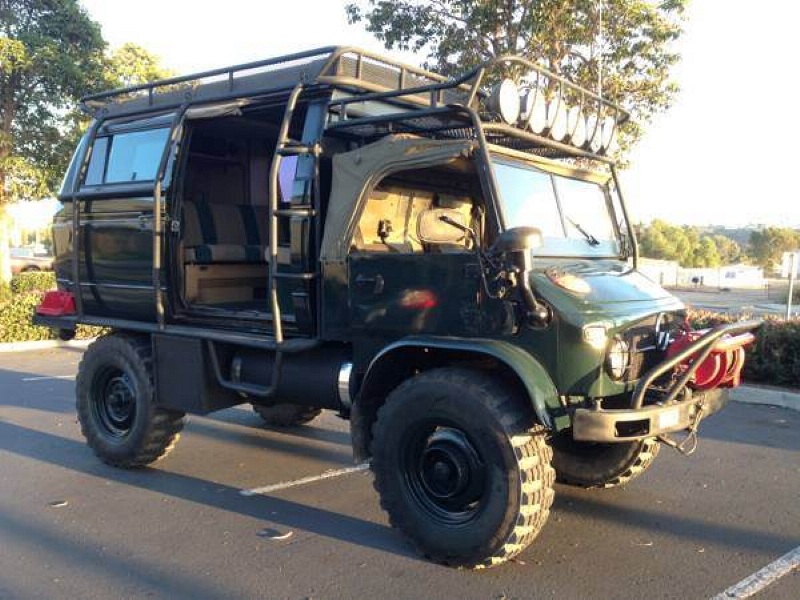 Illustration for article titled For $18,500, Is This The Best Westy In The Uni-Verse?